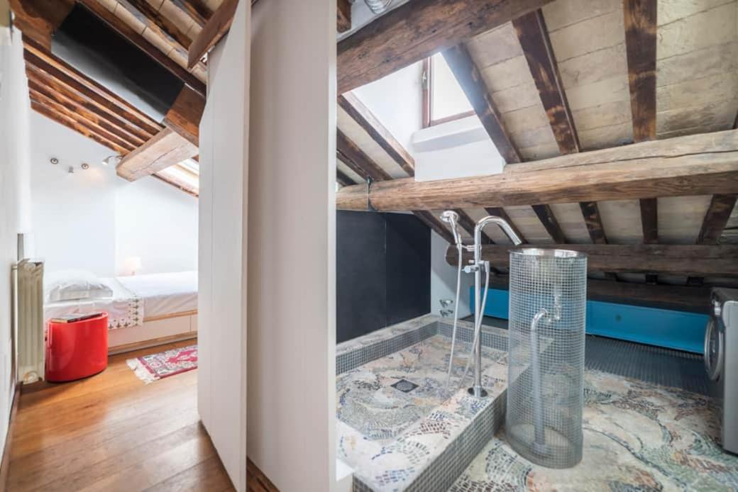Pantheon Charming Penthouse Apartamento *